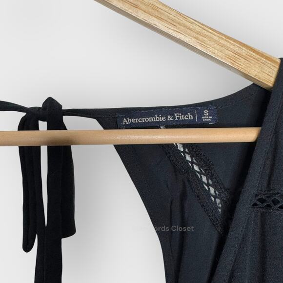 Abercrombie Fitch Wrap Long Sleeve Romper Small Black Minimalist Boho Resortwear - Picture 3 of 7